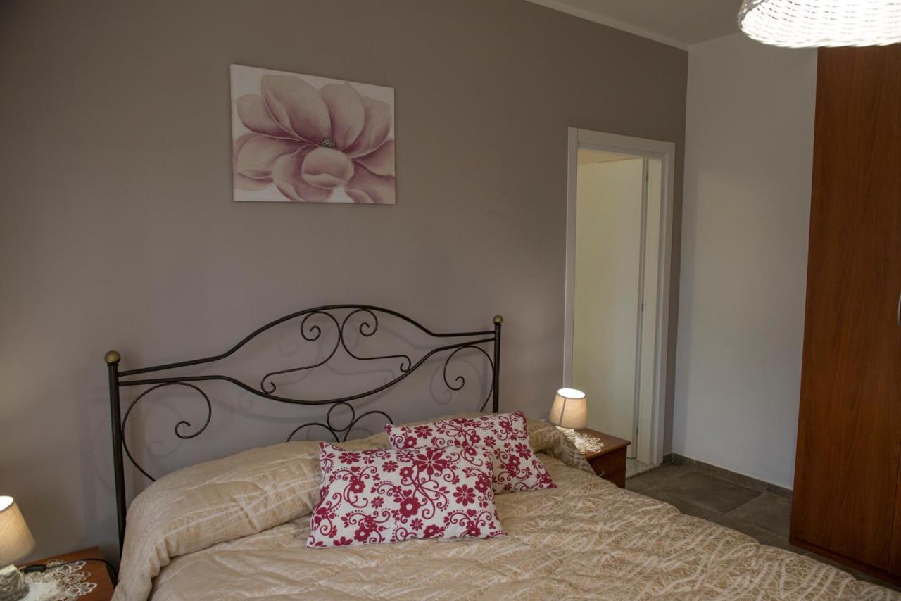 Villa Miriade B&B 帕埃斯图姆 外观 照片