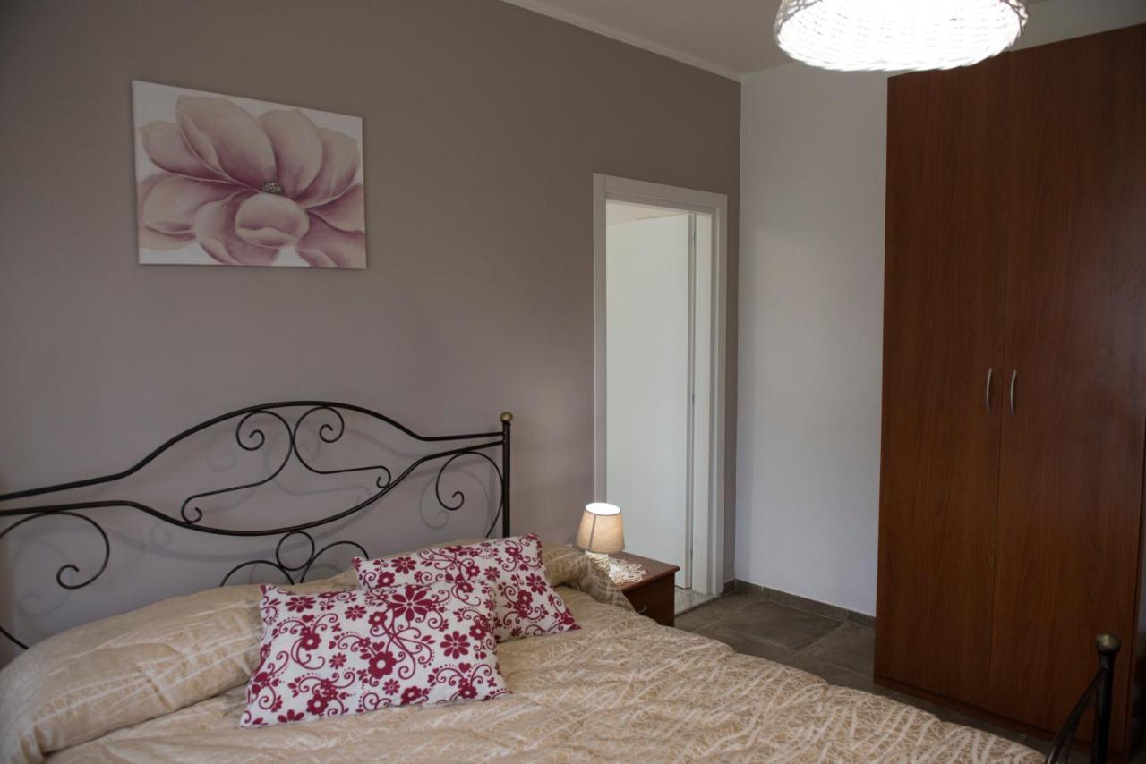 Villa Miriade B&B 帕埃斯图姆 外观 照片