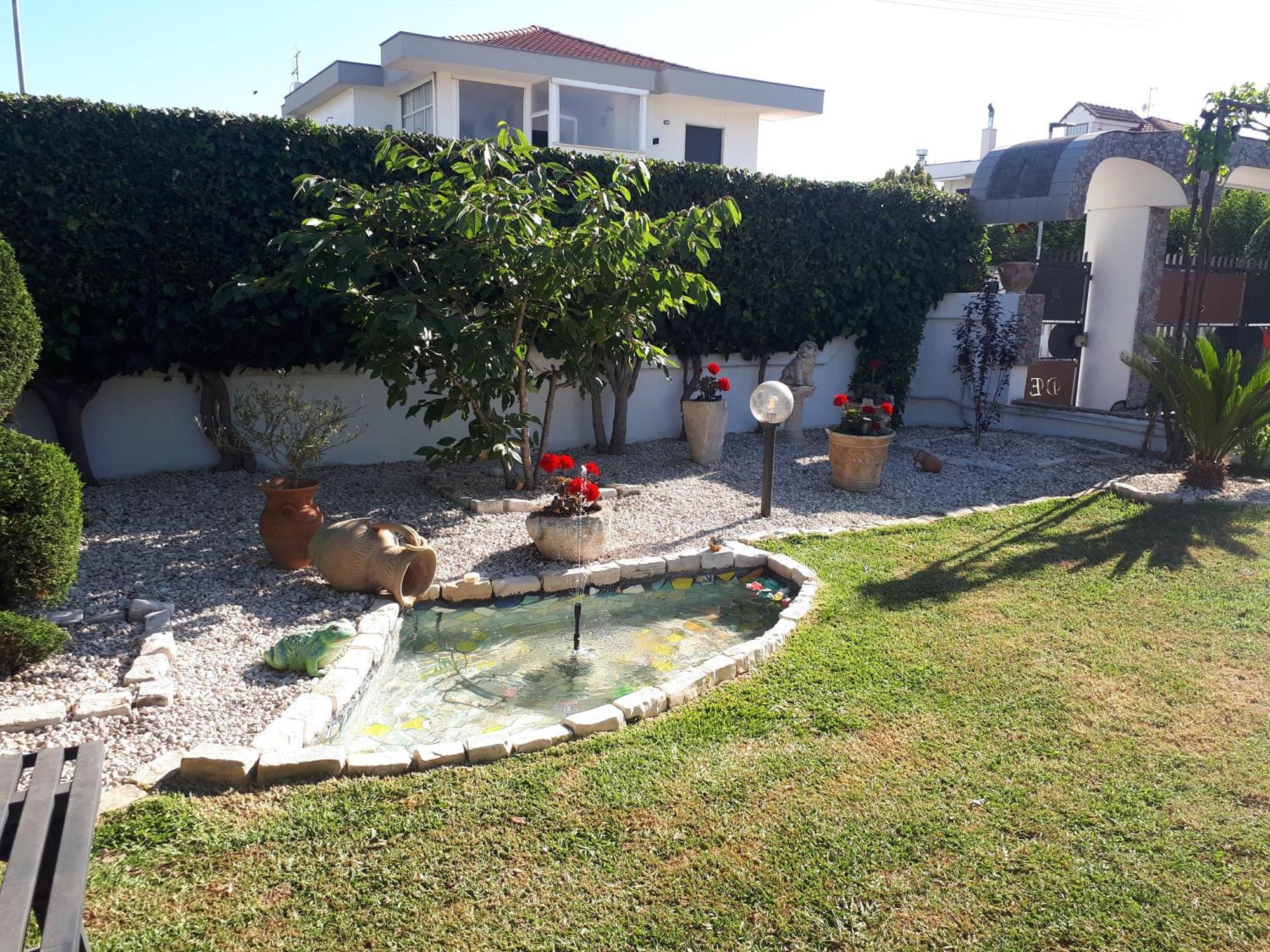 Villa Miriade B&B 帕埃斯图姆 外观 照片